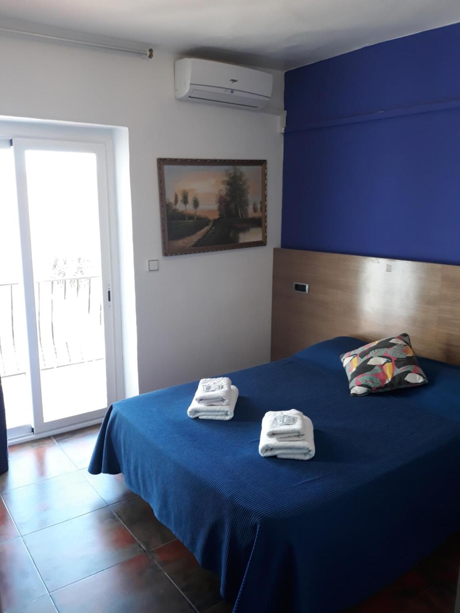 Hostal Can Salvado Cambrils Room photo